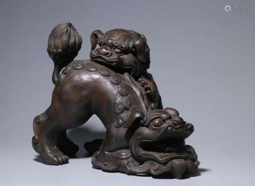 Chinese Chengxiang Wood Carved Lions