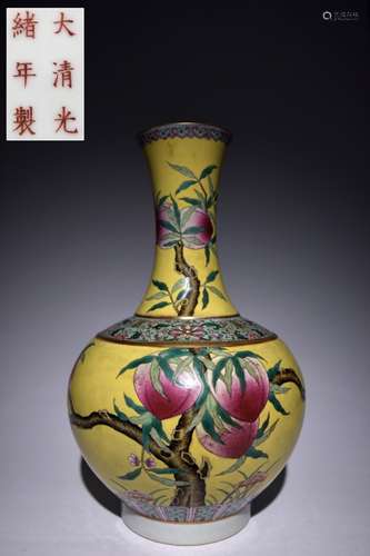 Chinese Famille Rose Hand Paint Porcelain Vase