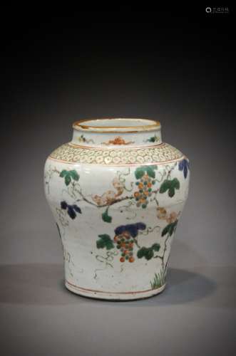 A Chinese 18th century colored jar