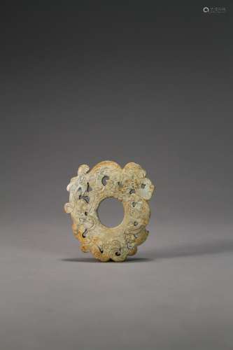 An ancient Chinese grey hollow dragon pattern jade