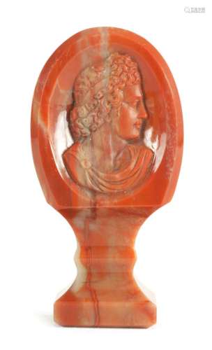 A 19TH CENTURY FRENCH AGATE SEAL WITH FINELY CARVED CLASSICA...