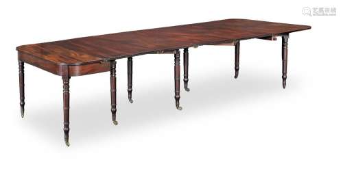【TP】A Regency mahogany concertina-action dining table