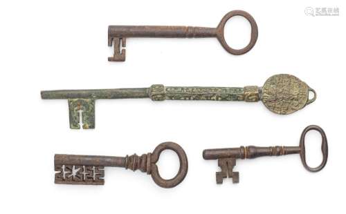 【*】Four large 17th century and later iron keys (4)