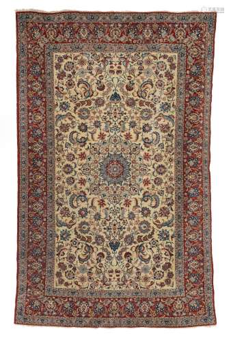 【TP】A Silk Isfahan carpet North West Persia, 231cm x 152cm