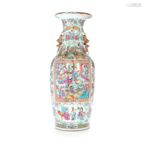 【TP】A 19th century Canton famille rose porcelain hall vase