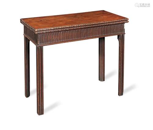 【TP】A George III mahogany tea table