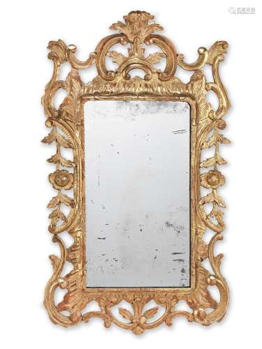 【TP】A George III carved giltwood mirror