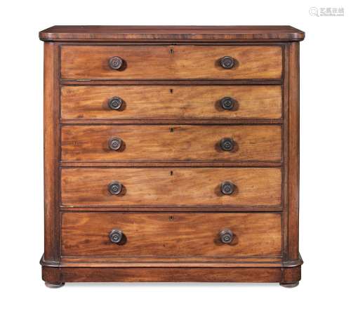 【TP】An early Victorian mahogany secretaire chest