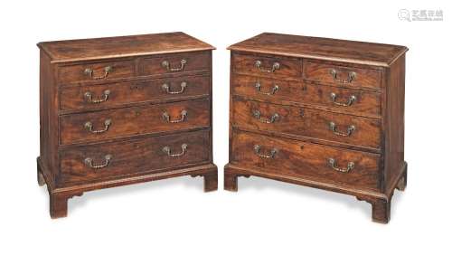 【TP】A pair of George III mahogany chests  (2)