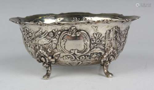 A Continental .830 silver oval bowl, decorated with birds pe...