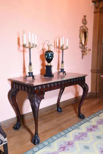 A CARVED WALNUT SIDE OR HALL TABLE, IN GEORGE II STYLE, 20TH...
