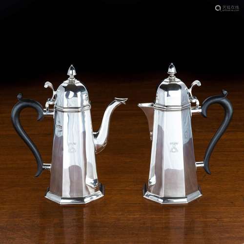 A QUEEN ANNE STYLE SILVER COFFEE POT AND HOT WATER JUGJAY, R...