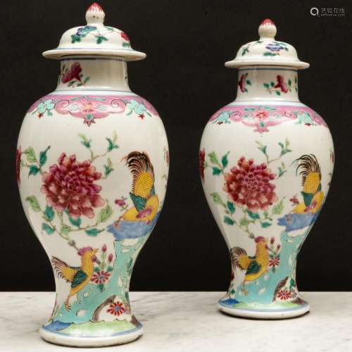 Pair of Chinese Export Famille Rose Porcelain Baluster Vase ...