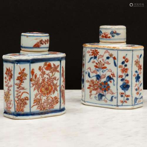 Two Similar Chinese Imari Porcelain Tea Caddies and Covers