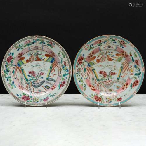 Near Pair of Chinese Export Famille Rose Porcelain Plates