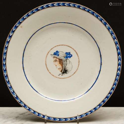 Chinese Export Porcelain European Subject  Optical Illusion ...