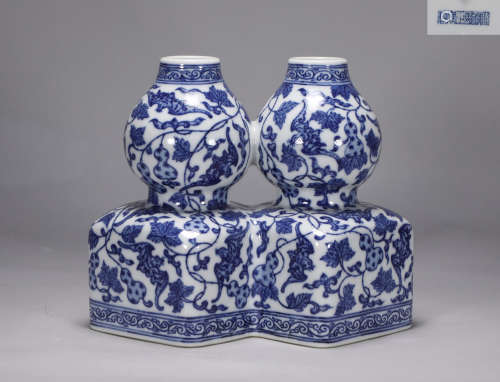 Qing Dynasty Yongzheng blue and white fluke conjoined gourd ...