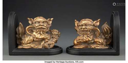 78392: A Pair of Chinese Gilt Shi-Shi Bookends 5-1/2 x