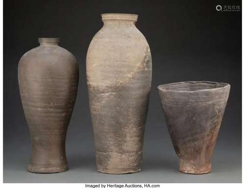 78402: A Group of Three Asian Earthenware Vases 15 x 6
