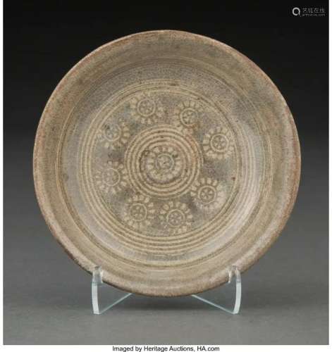 78412: A Korean Celadon Glazed Dish, Koryo Dynasty 1-1/