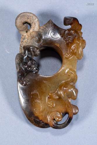 Ancient Chinese Chilong Jade Jue