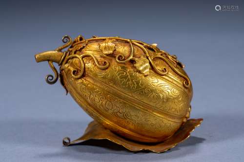 Ancient Chinese silver gilt gourd snuff bottle
