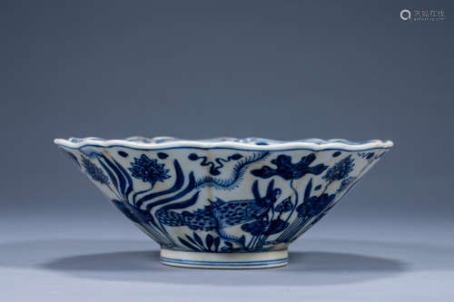 Chinese Ming Dynasty Xuande blue and white bamboo hat bowl
