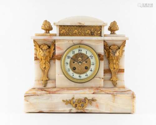 A Victorian white onyx cased mantel clock, 11 1/2 x 13 x 5 7...