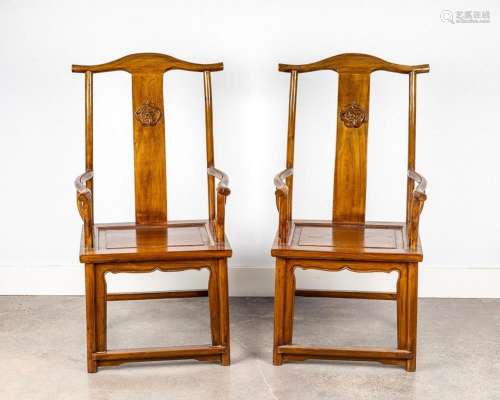 A pair of Chinese lamp-hanger open armchairs,