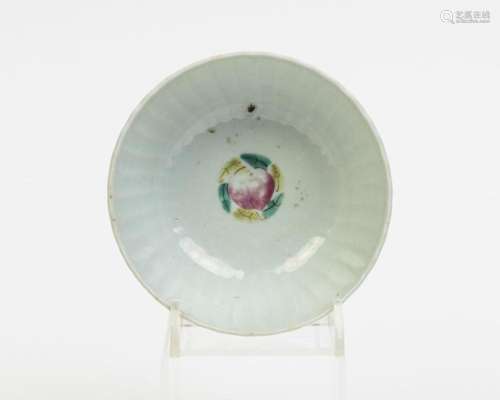 A Chinese polychrome bowl, 2 1/8 x 4 1/2 in. (5.40 x 11.43 c...