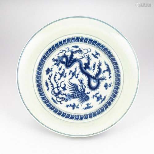 A large Chinese Ming style blue and white shallow bowl, 20 5...