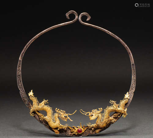 Chinese Qing Dynasty gold collar