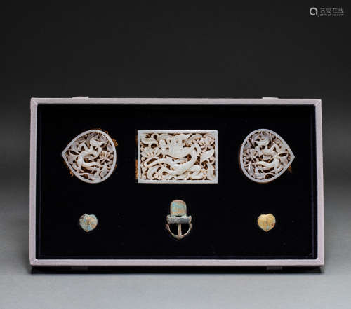 Chinese Hetian jade accessories