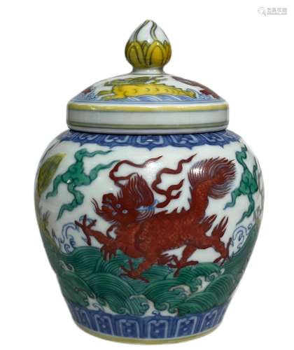 Yongzheng bucket color sea monster grain sky character jar