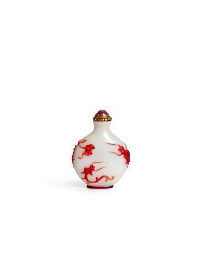 A RED OVERLAY ON WHITE GLASS SNUFF BOTTLE  Imperial, attribu...
