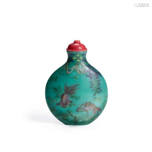 AN ENAMELED TURQUOISE GLASS SNUFF BOTTLE  Attributed to Yang...