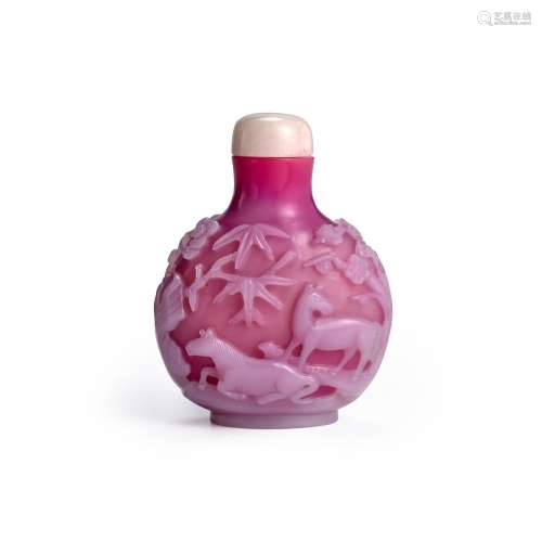 A PALE PINK-WHITE OVERLAY OPAQUE PINK GLASS SNUFF BOTTLE    ...