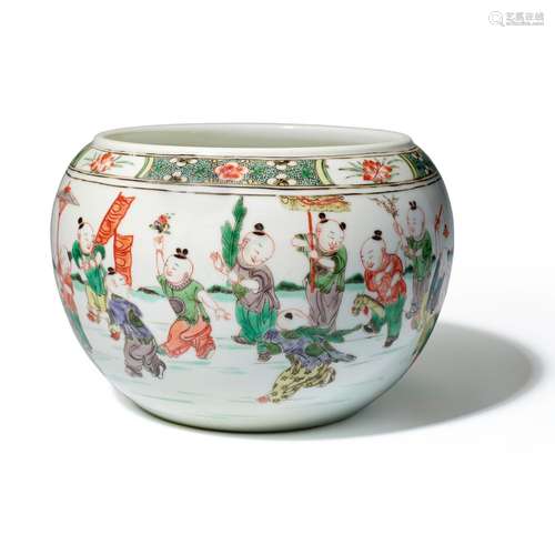 A FAMILLE-VERTE 'PLAYFUL-BOYS' ROUNDED JAR Kangxi pe...