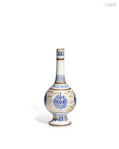 A BLUE AND WHITE AND GILT DECORATED BOTTLE VASE Kangxi perio...