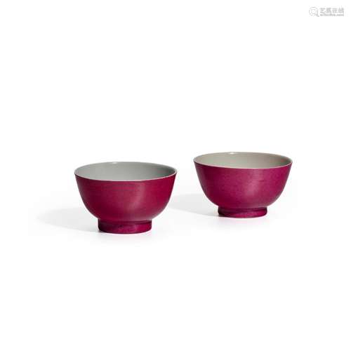 A PAIR OF FAMILLE ROSE PINK-ENAMELED BOWLS Yongzheng period