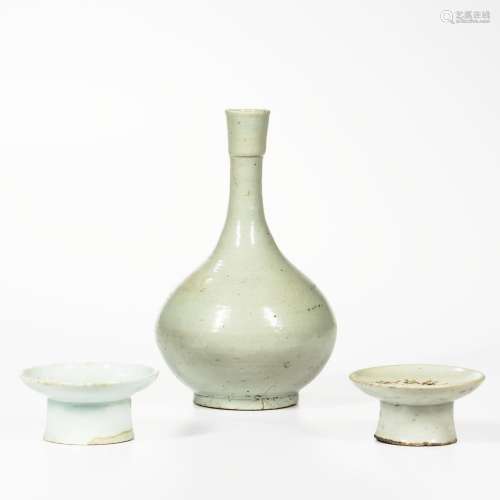 Three White-glazed Porcelain Items