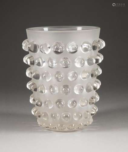 RENÉ LALIQUE VASE  MOSSI