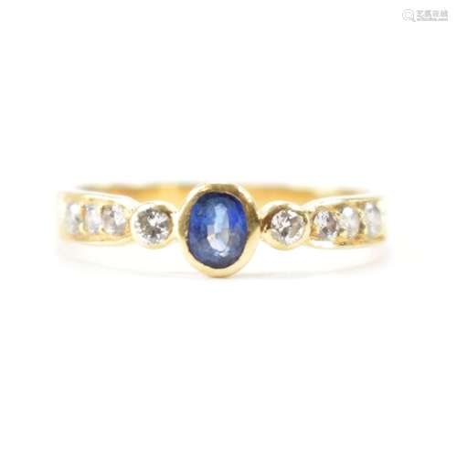 18CT GOLD SAPPHIRE & DIAMOND RING