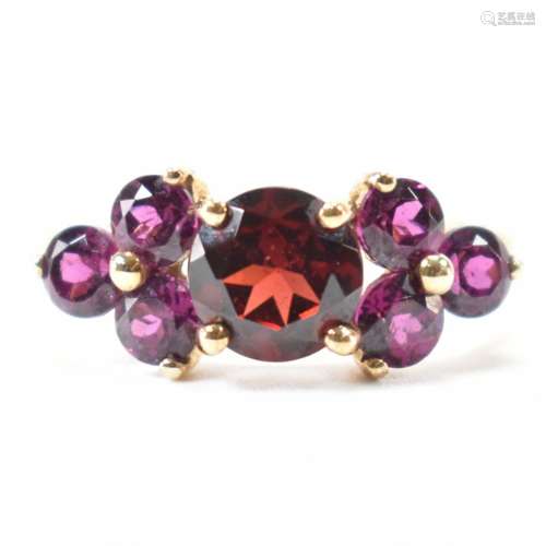 HALLMARKED 9CT GOLD RED & PURPLE STONE RING