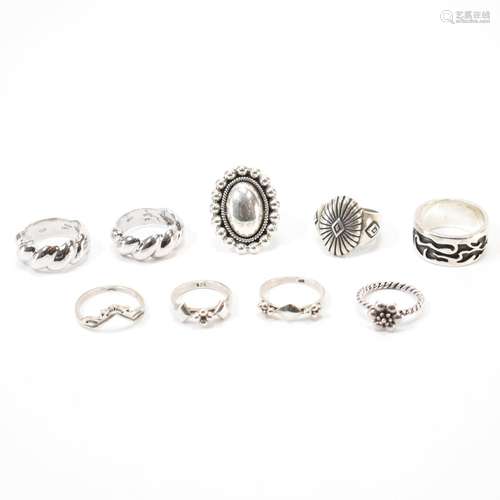 GROUP OF 925 SILVER RINGS