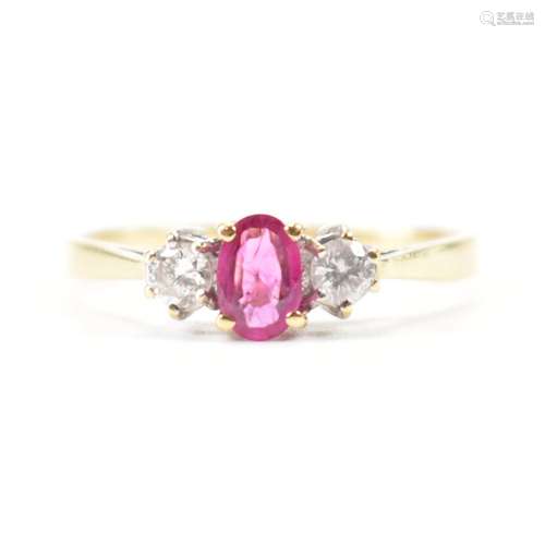 HALLMARKED 18CT GOLD RUBY & DIAMOND RING