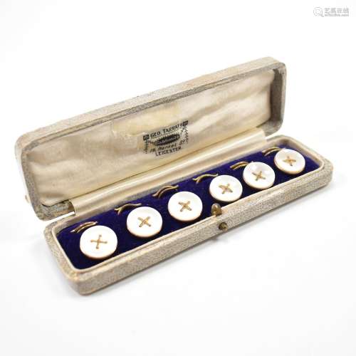 SET OF SIX ANTIQUE MOTHER OF PEARL DRESS BUTTONS