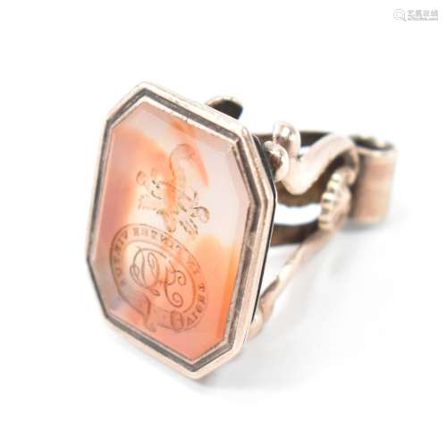 VICTORIAN INTAGLIO AGATE FOB SEAL