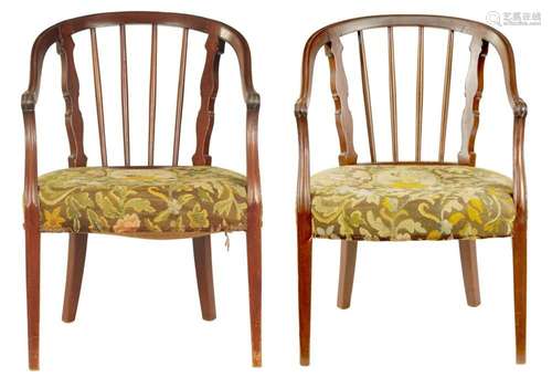 A PAIR OF GEORGE III MAHOGANY OPEN TUB CHAIRS