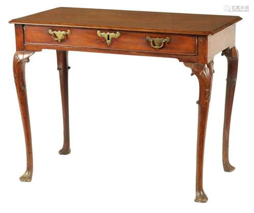 A GEORGE II IRISH STYLE MAHOGANY SIDE TABLE